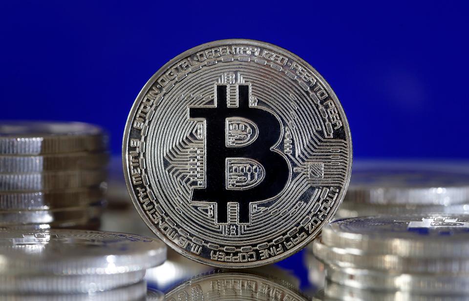 Maturing Bitcoin Pleases Bulls With $50 000 Price From Institutional Allocation 