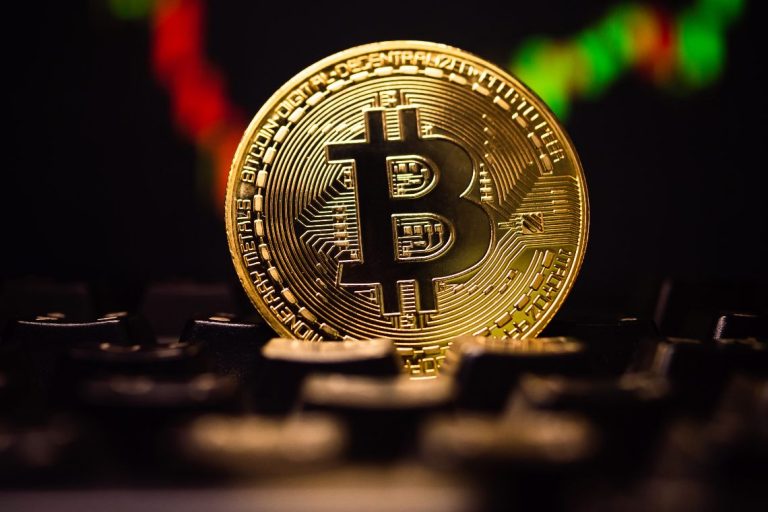 Weakness for Bitcoin, cryptocurrencies in red