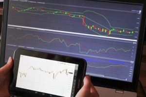 Cryptocurrency trading volumes decreased by 40% in June