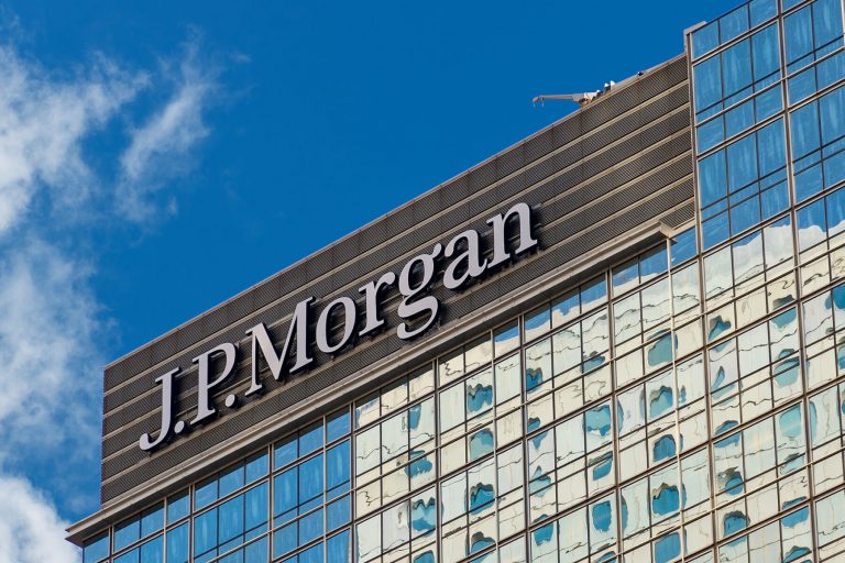 JPMorgan gives retail clients access to Grayscale products