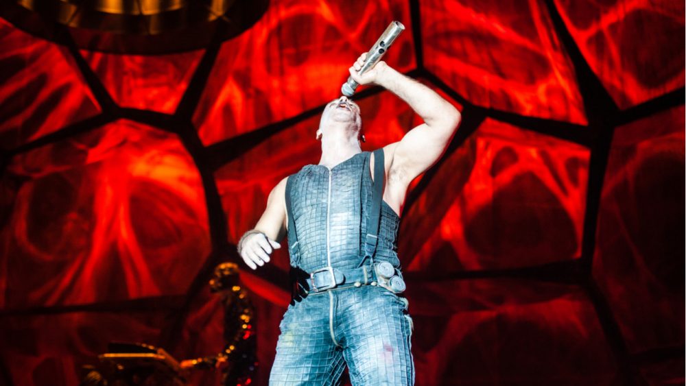 Singer of metal band Rammstein in conflict with the Russian museum due to the unauthorized sale of the NFT