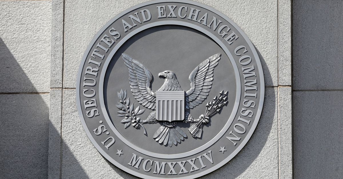 SEC blames cryptocurrency exchanges for trading against clients