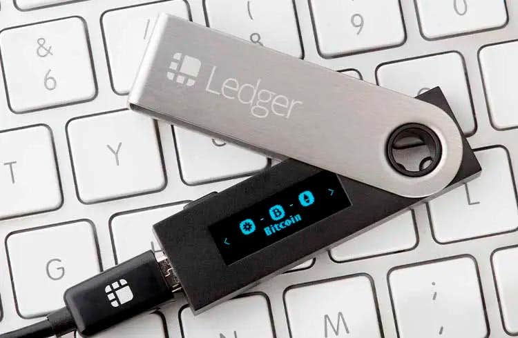 Ledger Announces Crypto Debit Card and Strong Partnerships with FTX, Coinbase and Rarible