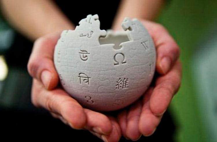 Wikipedia will auction its first version as an NFT