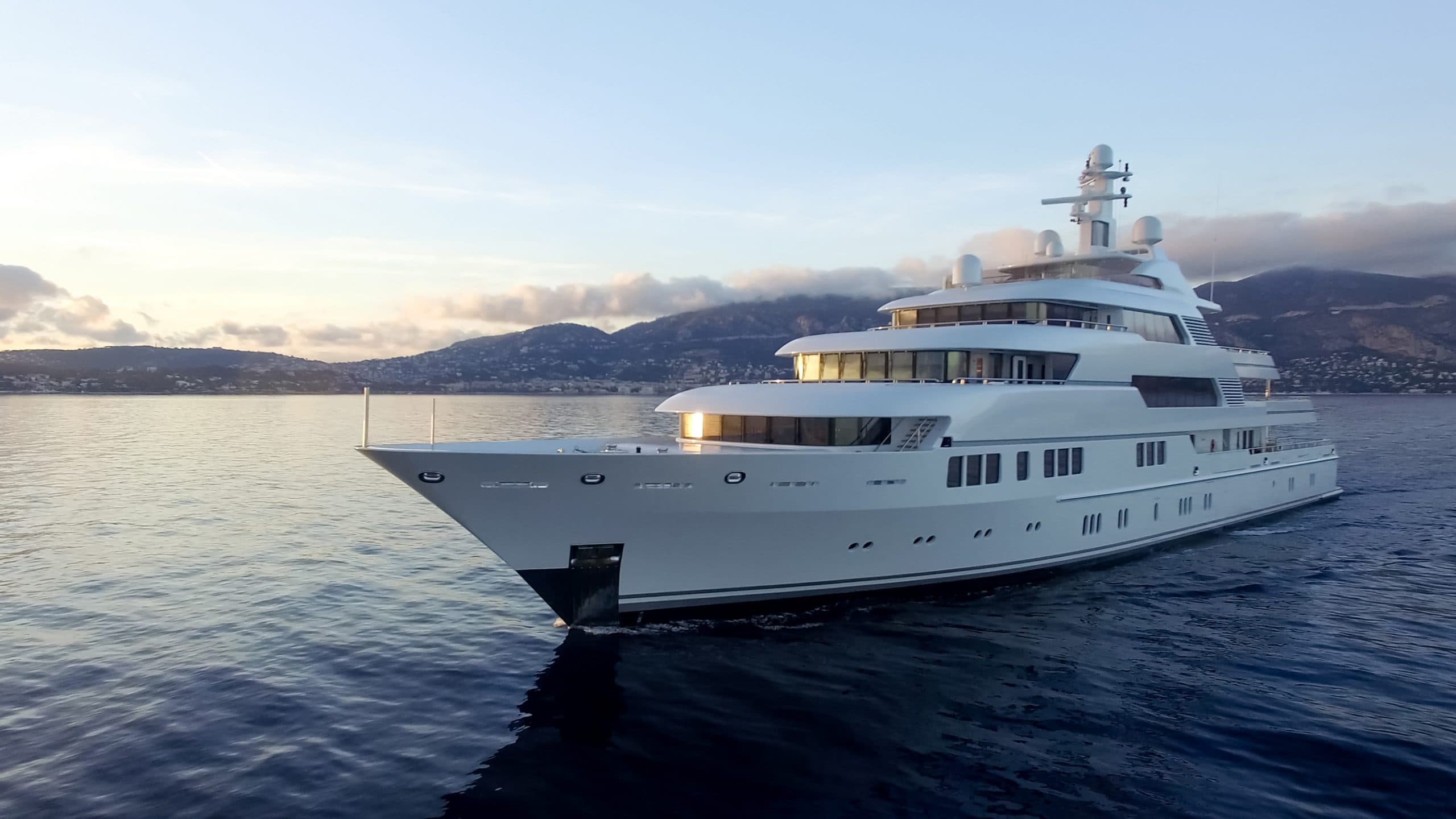 Gamer Pays $ 650,000 for Luxury Yacht in Sandbox Metaverse