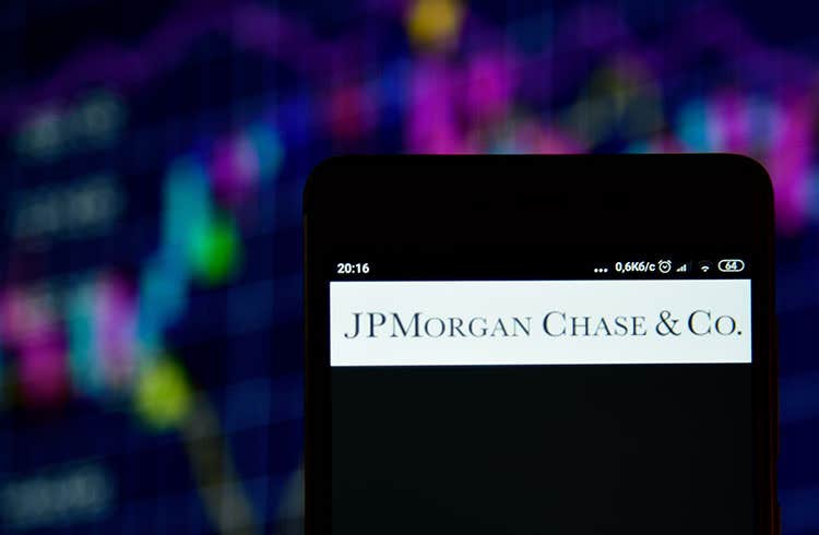 JPMorgan may soon integrate cryptocurrencies for its clients, reveals bank executive