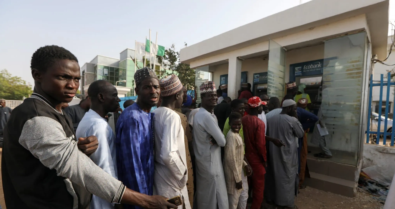 Wave of protests in Nigeria against monetary policy