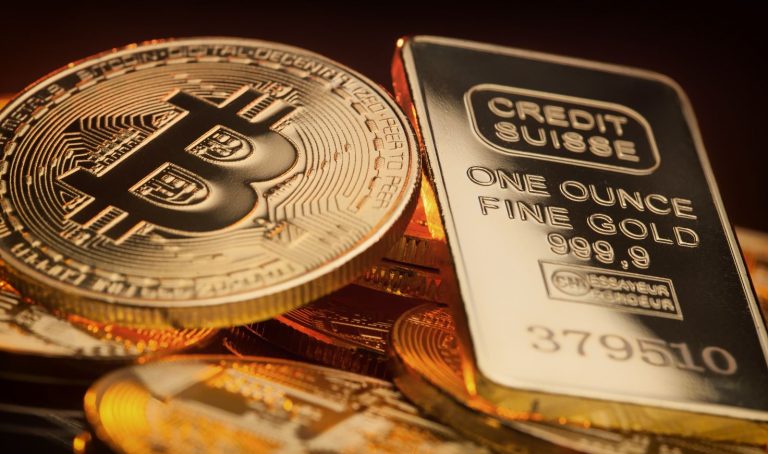 Gold and Bitcoin are rushing to new price records