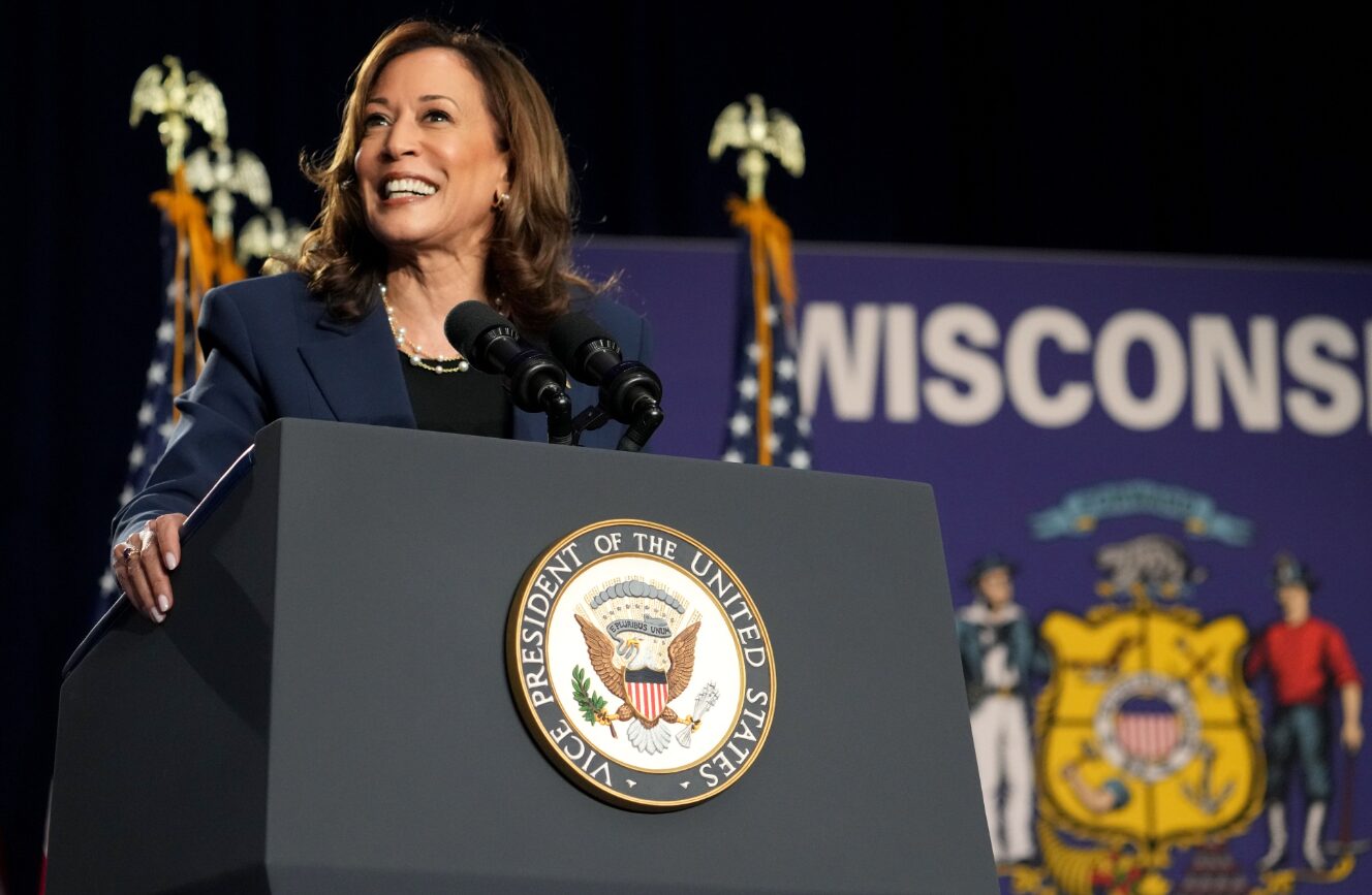 Why is the crypto market vote important for Kamala Harris?